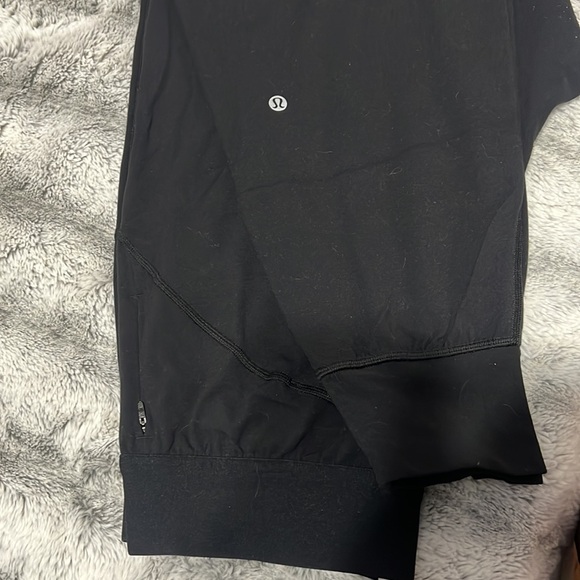 Lululemon Size 10 Jogger - Picture 4 of 4